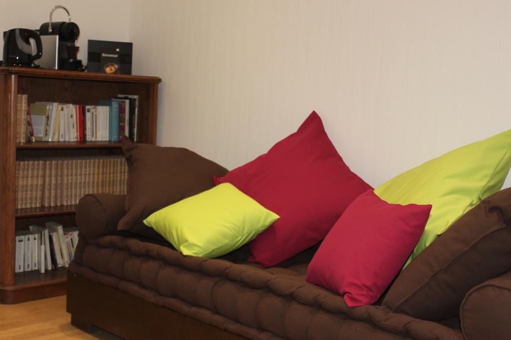 Au Coeur De Beauvais Bed & Breakfast ภายนอก รูปภาพ