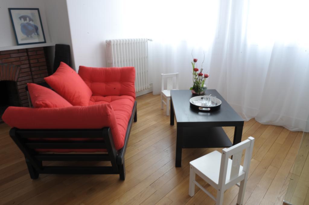 Au Coeur De Beauvais Bed & Breakfast ภายนอก รูปภาพ