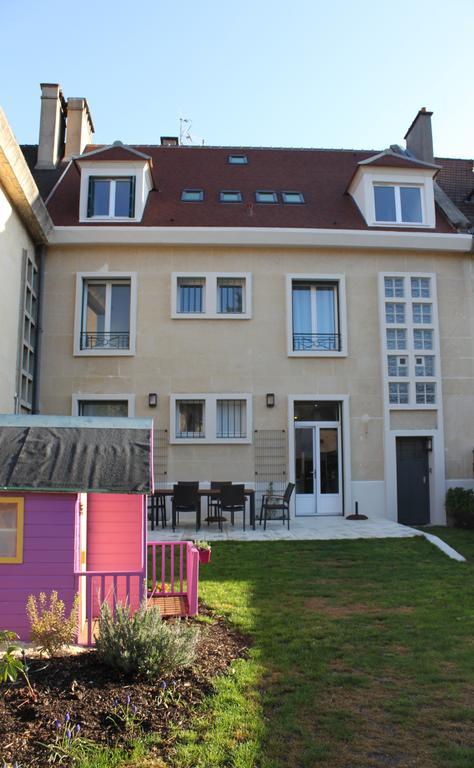 Au Coeur De Beauvais Bed & Breakfast ภายนอก รูปภาพ